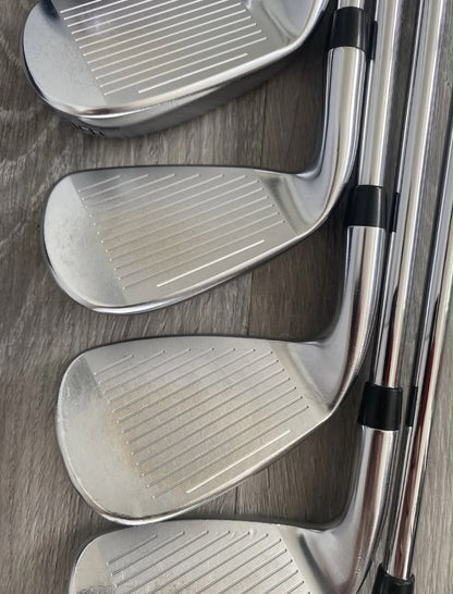 Cobra One Length F7 irons 5-PW Right Handed