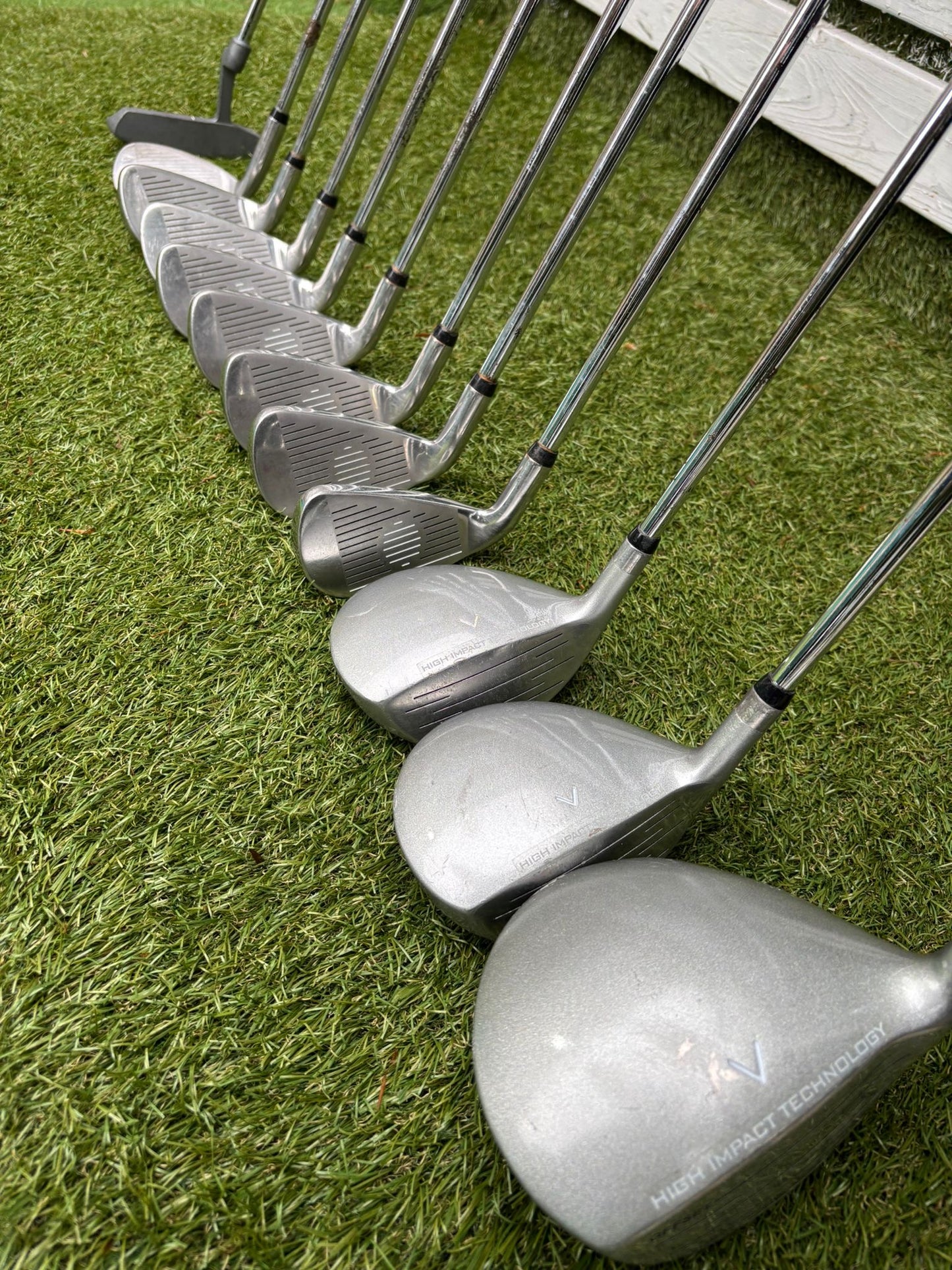 Dunlop MAX Golf Set with Matching Woods, 64° Wedge & Jaxx Stand Bag