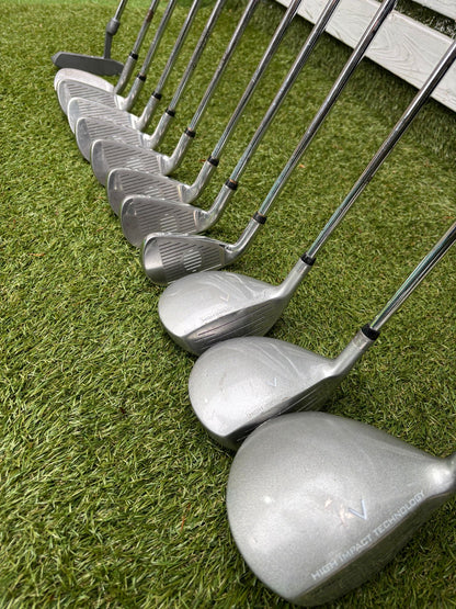 Dunlop MAX Golf Set with Matching Woods, 64° Wedge & Jaxx Stand Bag