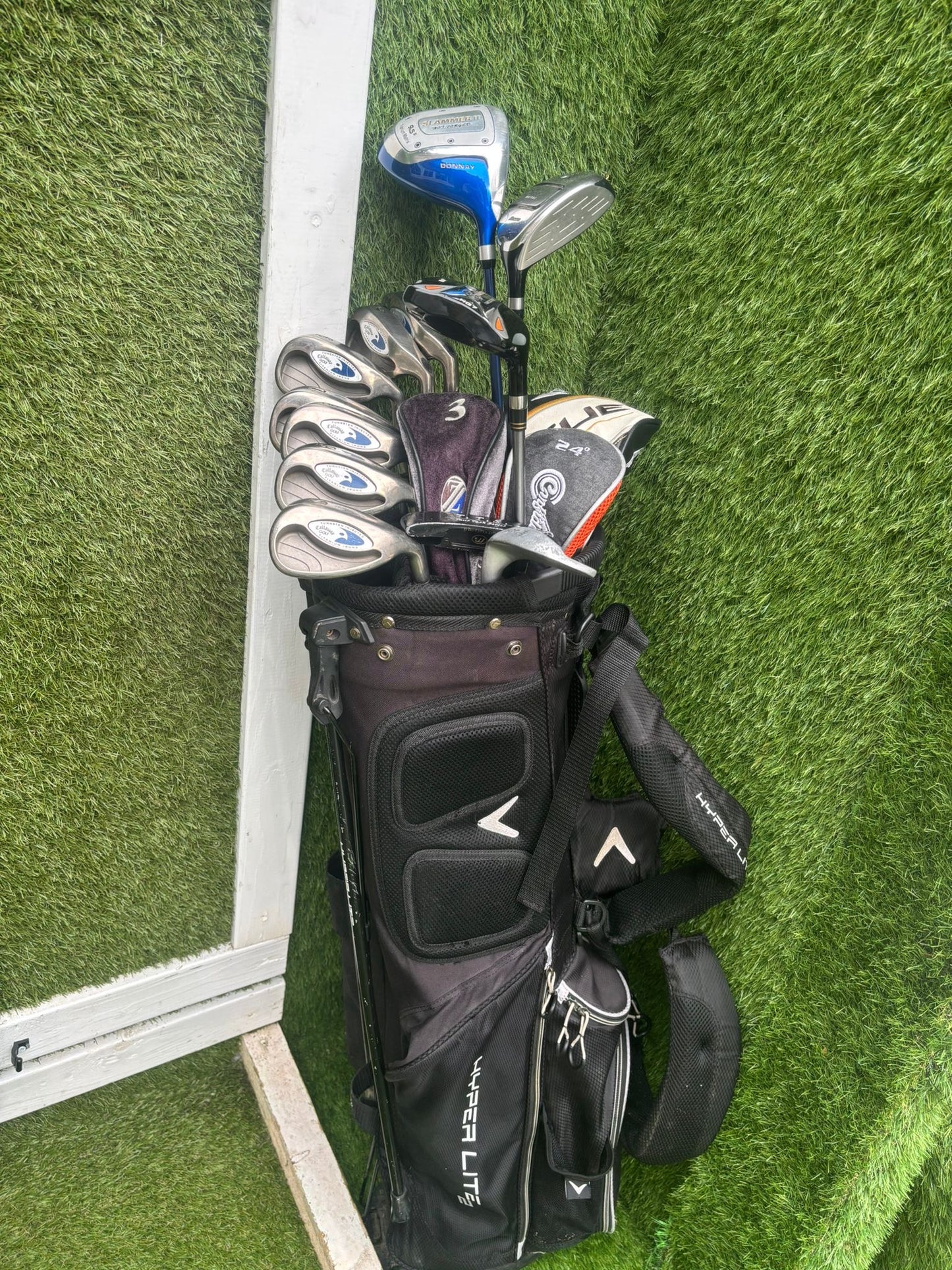 Callaway Tungsten Titanium Irons + Donnay Driver + Mizuno Fairway + Confidence Hybrid + Callaway Stand Bag (12 Clubs)