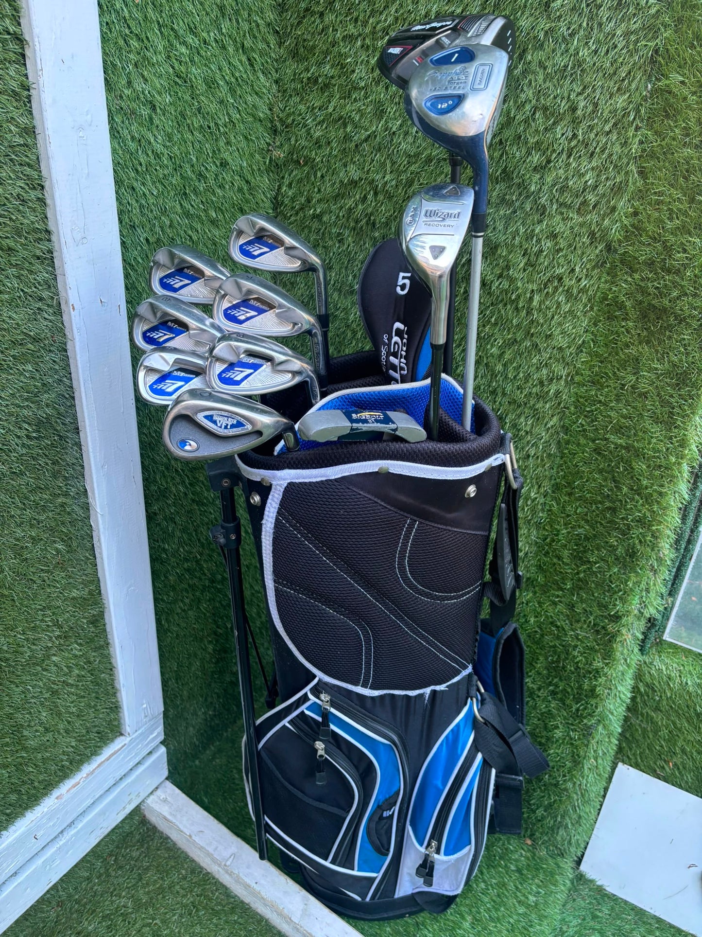 Ben Sayers M7 Golf Set with MacGregor MacTec X Driver, RAM Hybrid & John Letters Stand Bag