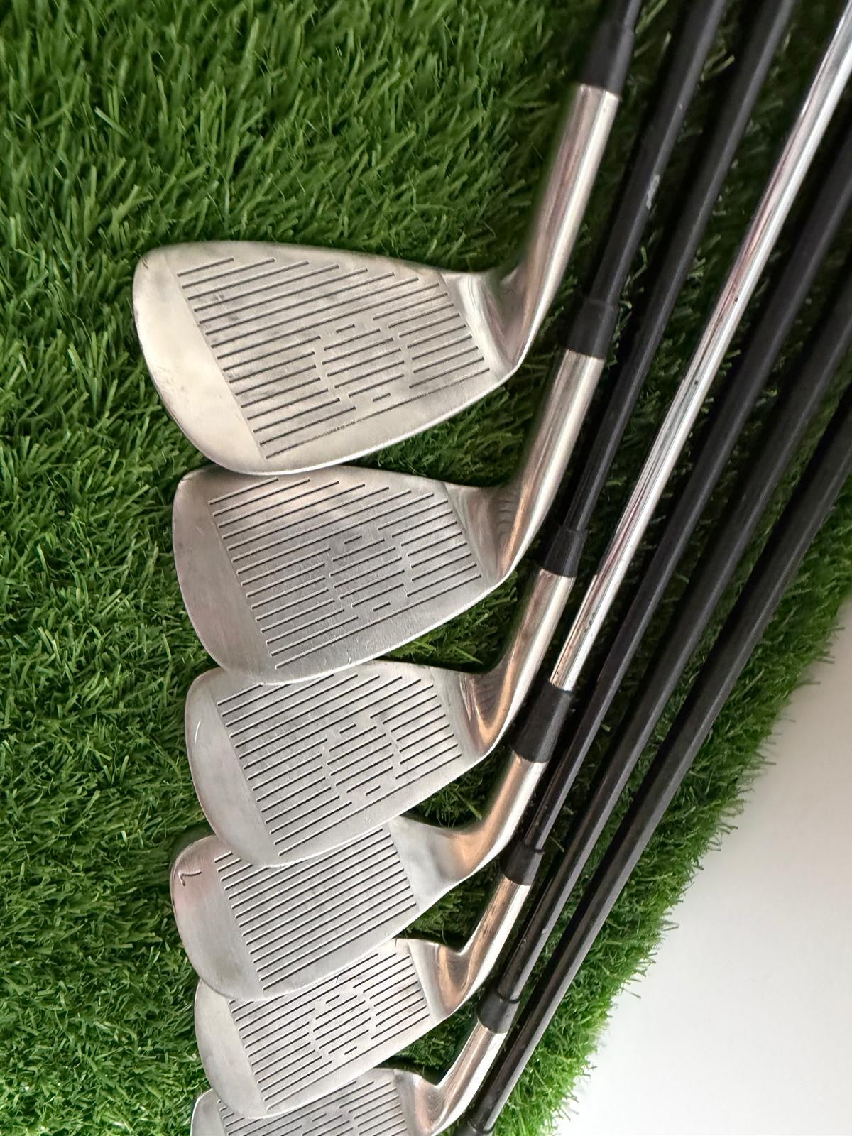 Men’s Right-Handed LX Golf Set – Ideal for Beginners to Mid Handicap Golfers