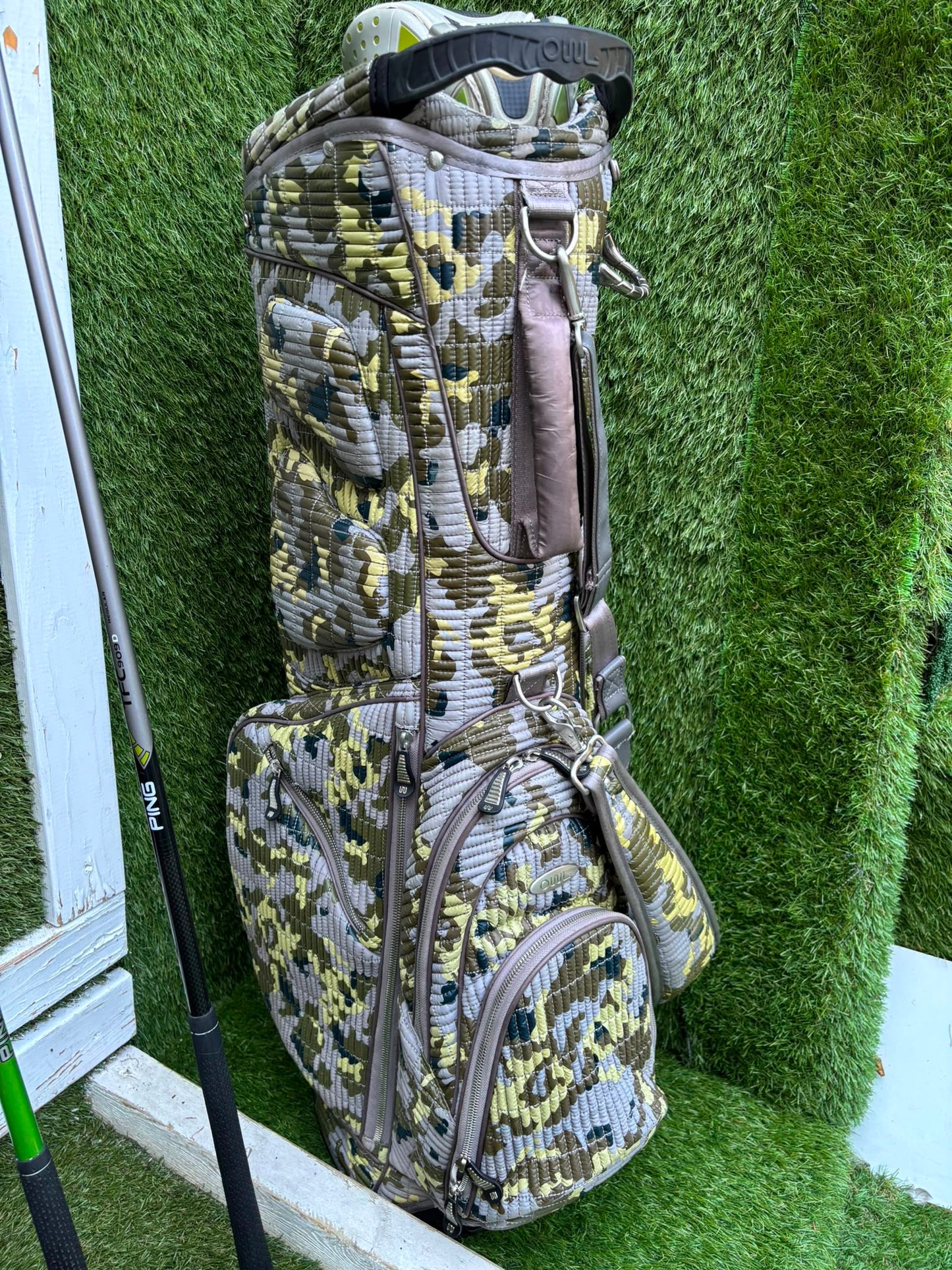 MacGregor V-Foil M565 Irons, Ping Driver, Ping Hybrid, TaylorMade Putter & Premium OUUL Camouflage Stand Bag