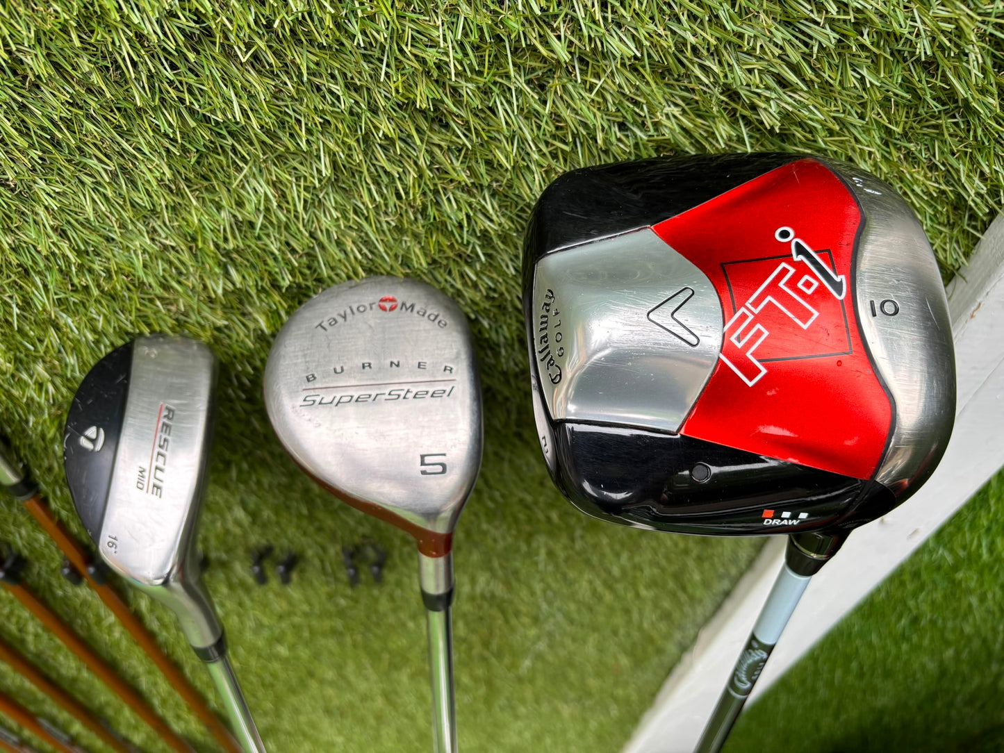 Hippo XXL Golf Set with Callaway FT-i Draw Driver, TaylorMade Rescue & Hex Stand Bag