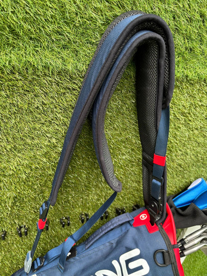PING Moonlite Lightweight Carry / Pencil Golf Bag