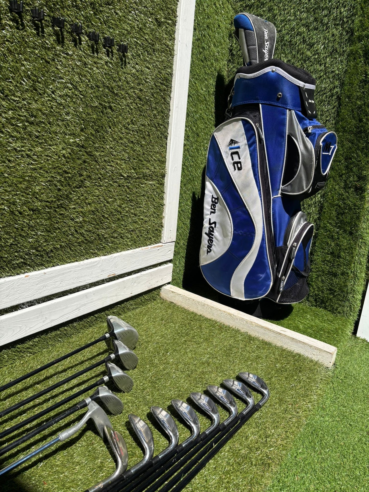Ben Sayers M7 Golf Set with Matching Woods, Hybrid & Ben Sayers Bag