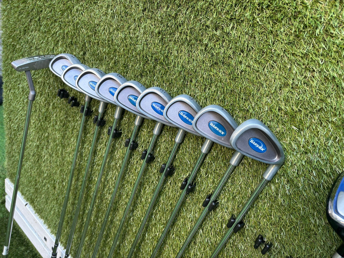 Warwick Iron Set (3–SW) + Mizuno F-60 3 Wood + Hybrid + Putter + TaylorMade Cart Bag