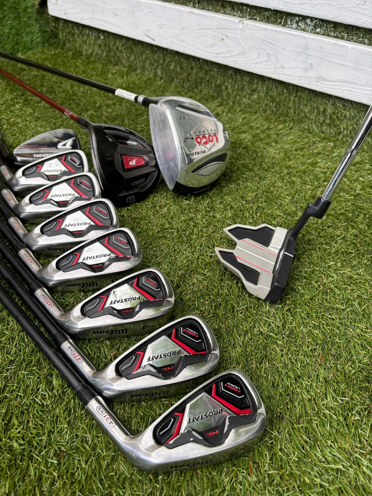 Wilson ProStaff HL Graphite Golf Set + Deep Red Woods & Wilson Deep Red Stand Bag