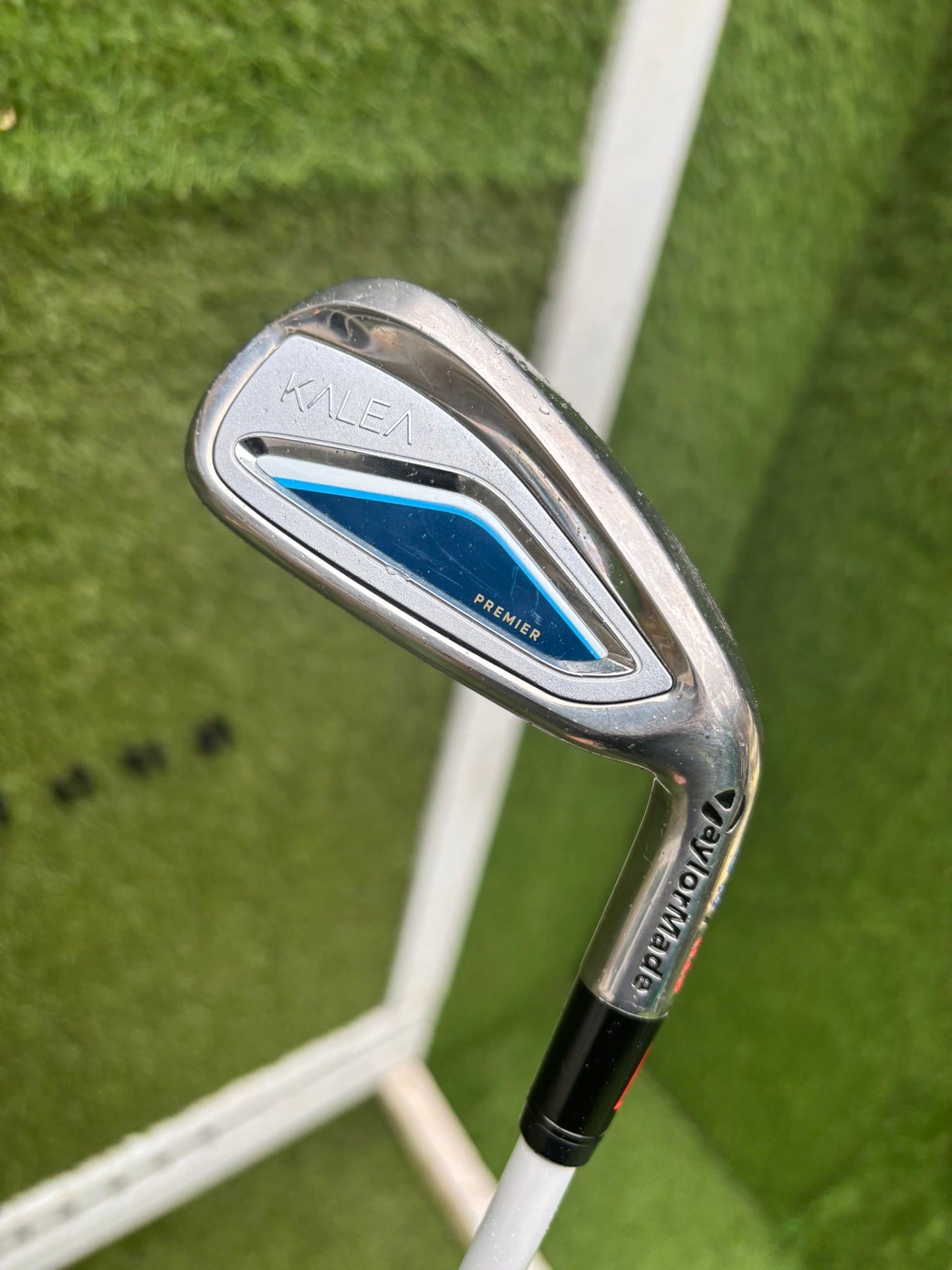 TaylorMade Kalea Premier 7-Iron – Ladies (L Flex)