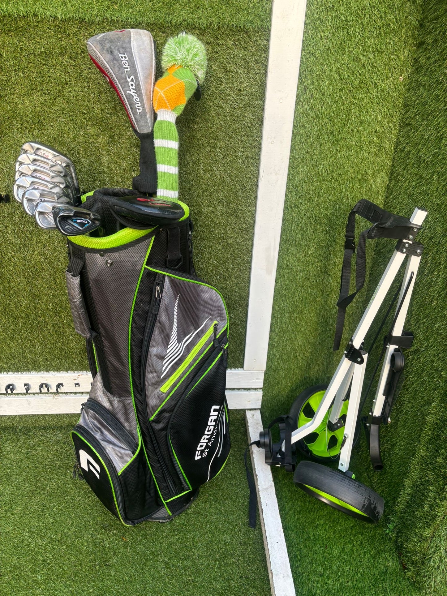 Ben Sayers M9 Full Graphite Golf Set + Forgan Bag + Matching Trolley