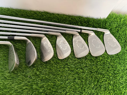 Men’s Right-Handed John Letters Golf Set – Ideal for Beginners