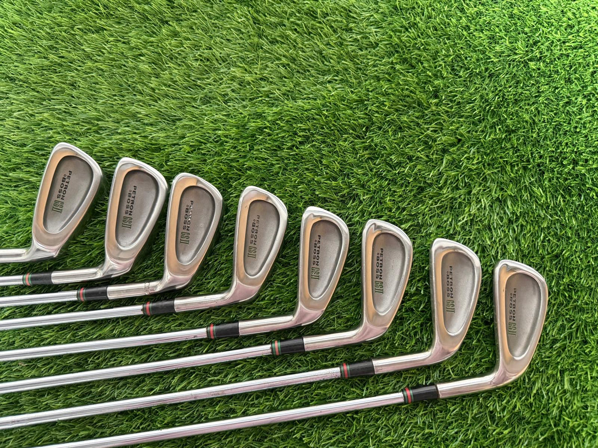 Men’s Right-Handed Petron Golf Set – Ideal for Beginners to Mid Handicap Golfers - everything you need to get out on the course and all in excellent used condition!