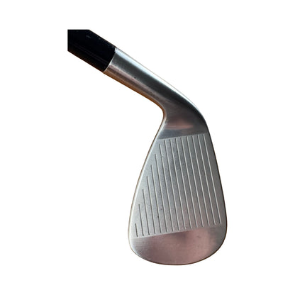 Taylormade P790 9 Iron 1/2 Inch Longer Reg Flex R/H Free P&P