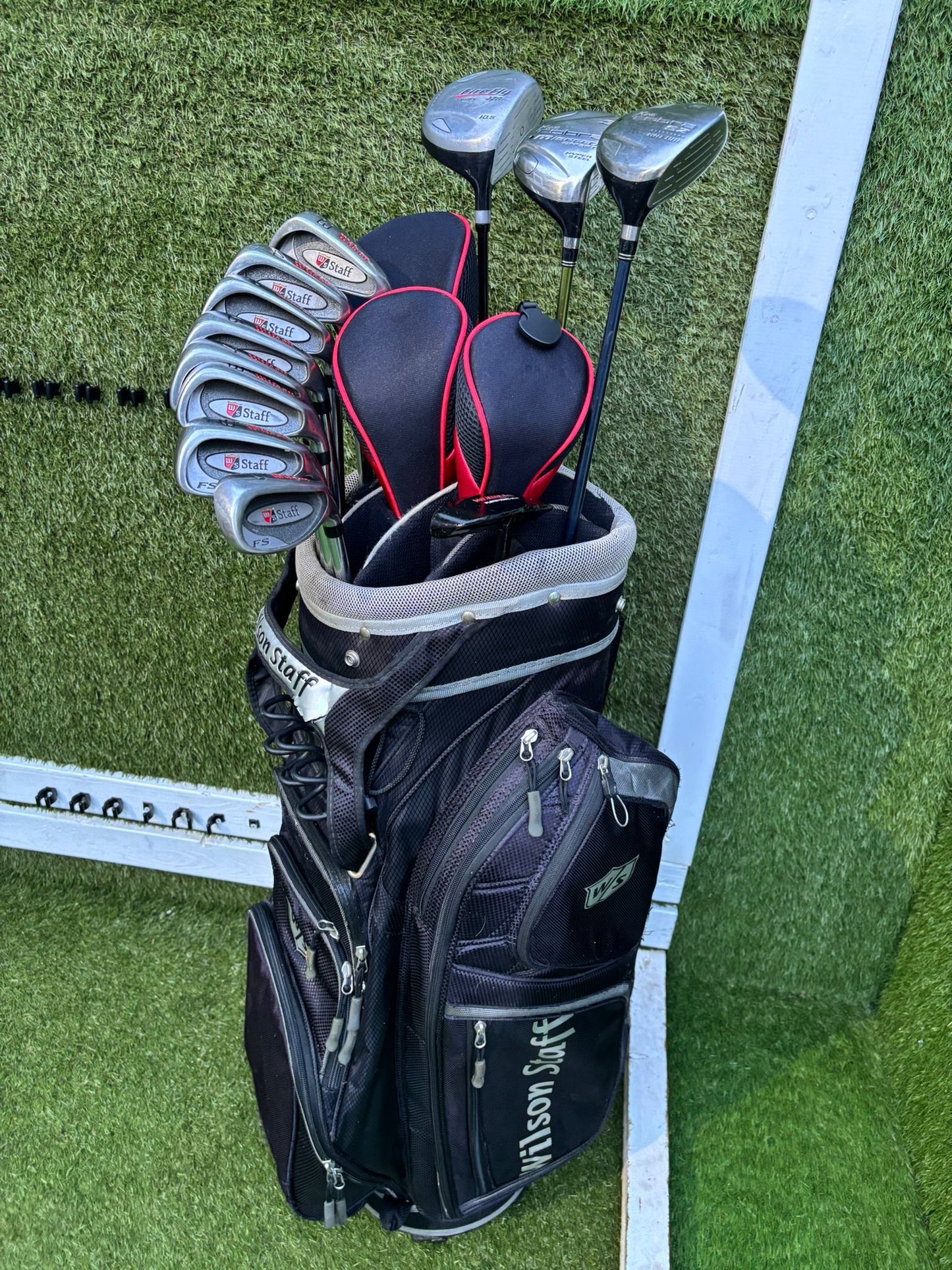 Wilson Staff FS Irons + Cobra Woods + Wilson Staff Cart Bag (12 Clubs) Just £194.00 Delivered