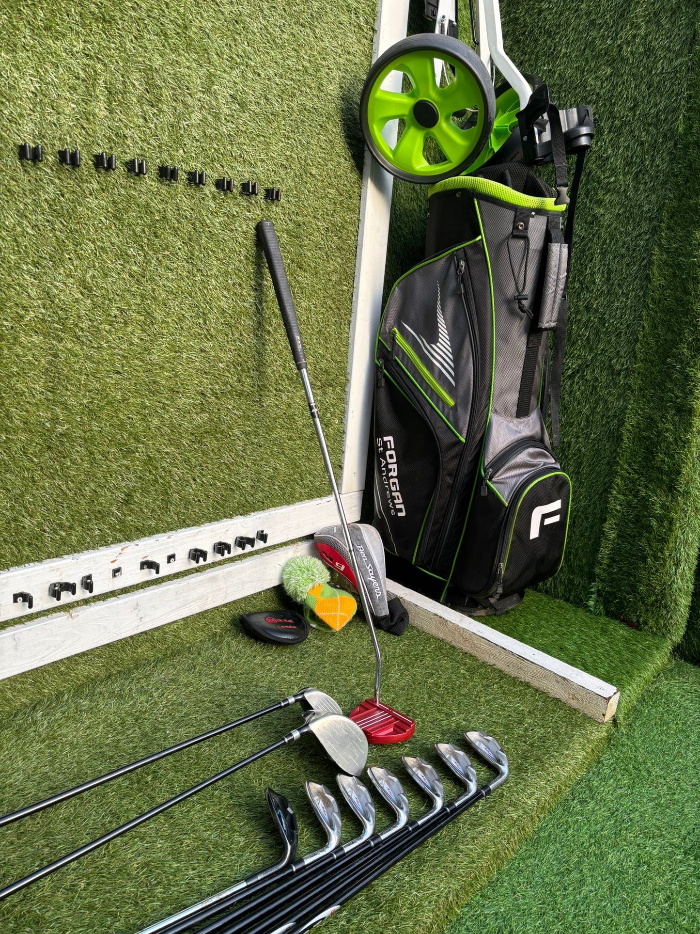 Ben Sayers M9 Full Graphite Golf Set + Forgan Bag + Matching Trolley