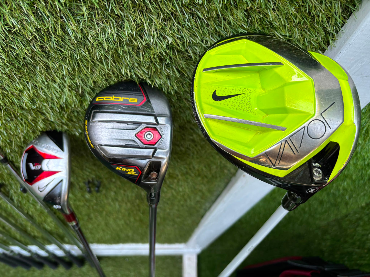Nike Slingshot 4D Irons, Nike Driver, Cobra 4 Wood, Nike VR_S Hybrid, Odyssey Putter, New Lynx Waterproof Cart Bag