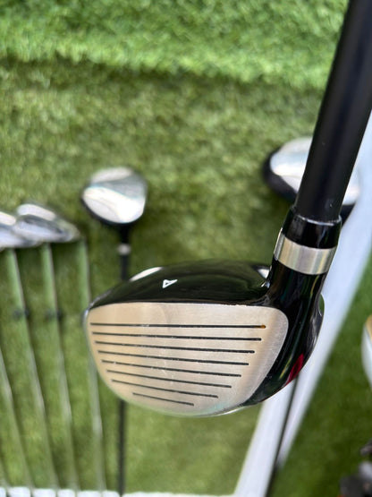 Wilson Fat Shaft Complete Golf Set – 13 Clubs Free Delivery