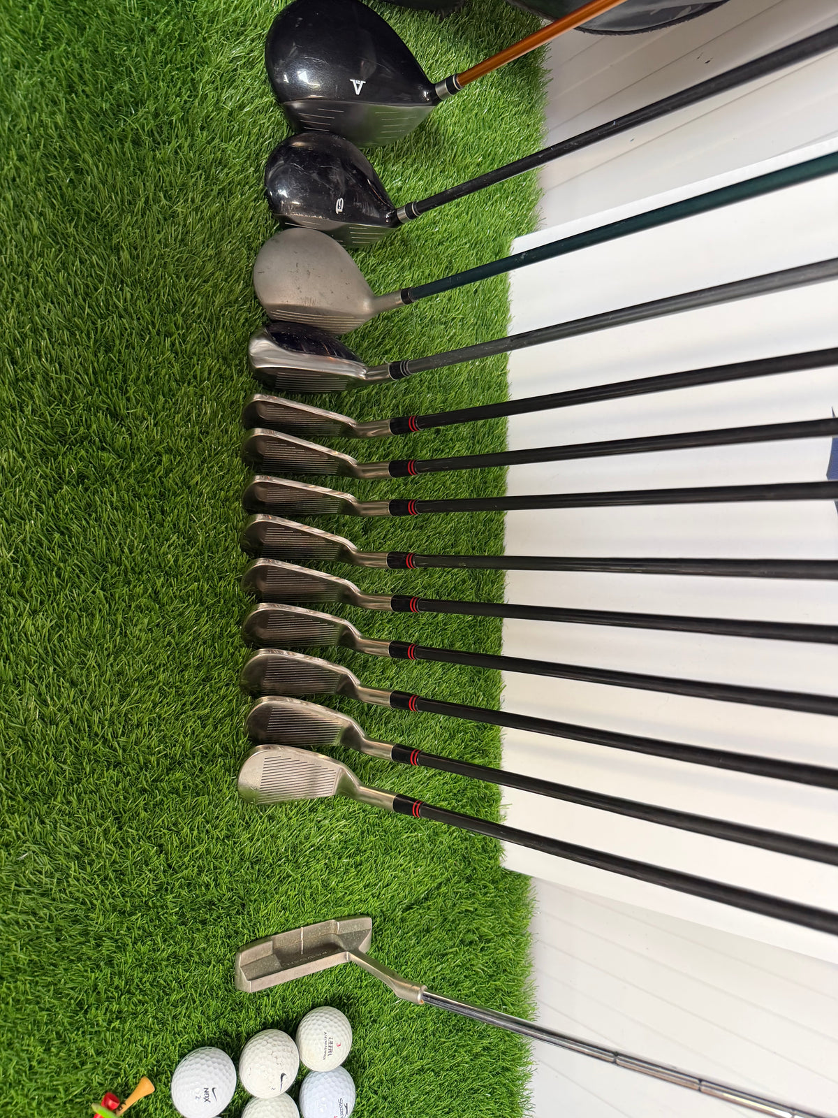 Men’s Right-Handed Hogan Golf Set – Ideal for Beginners to Mid Handicap Golfers