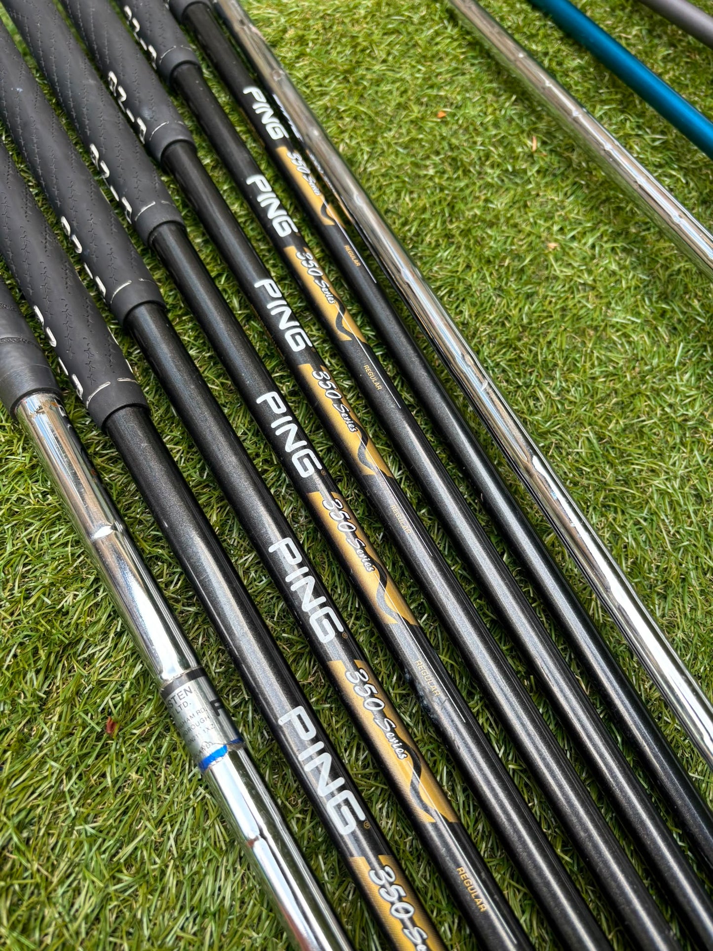 Ping Eye2+ Blue Dot Graphite Irons, Brand New Wilson D7 Driver, Ping G5 Woods & Ping Traverse Cart Bag