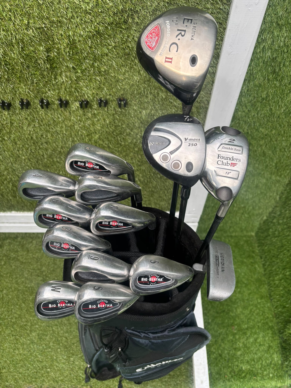 Callaway Big Bertha Complete Golf Set – 10 Graphite Irons, ERC II Driver & Callaway Bag