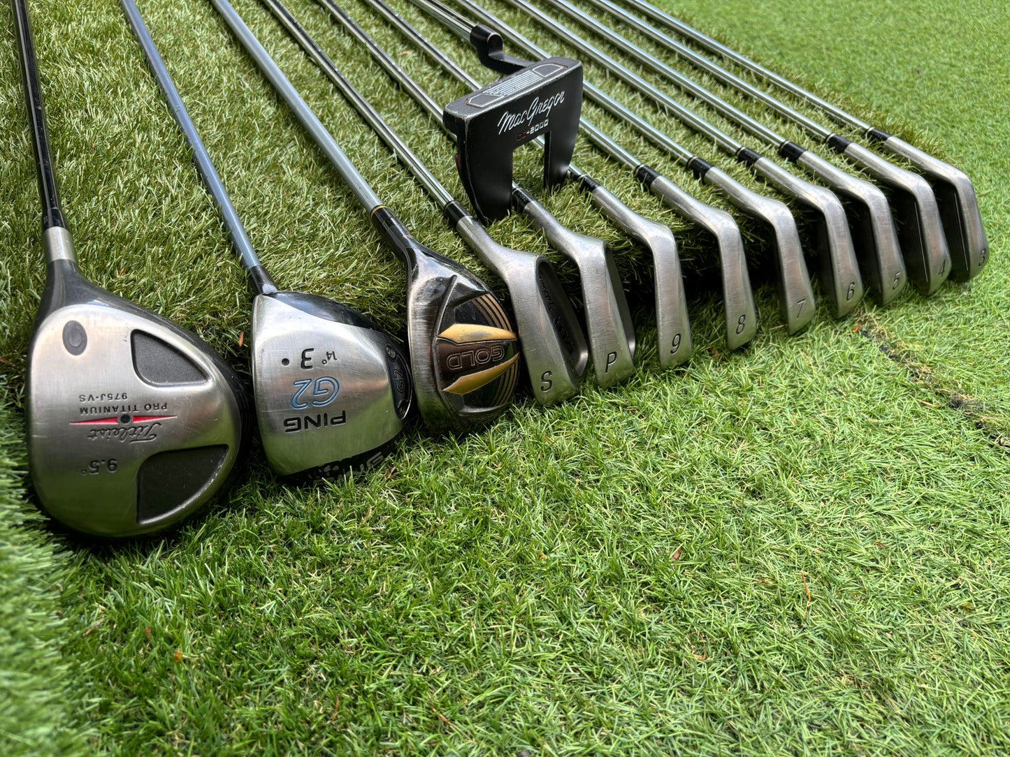 Titleist DTR Oversize Irons, PING G2 Fairway Wood & Callaway Stand Bag Golf Set