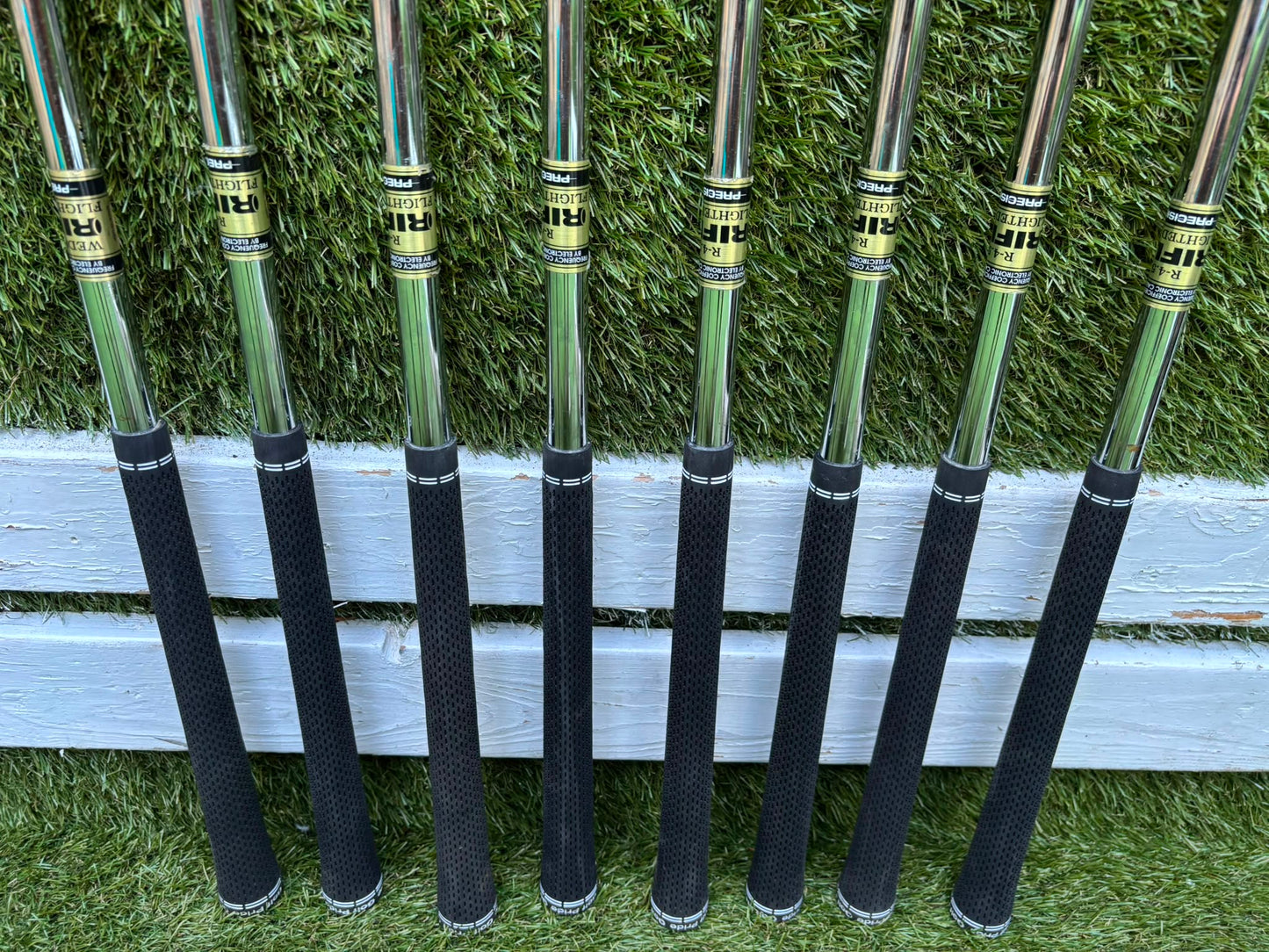 MacGregor V-Foil M565 Irons, Ping Driver, Ping Hybrid, TaylorMade Putter & Premium OUUL Camouflage Stand Bag