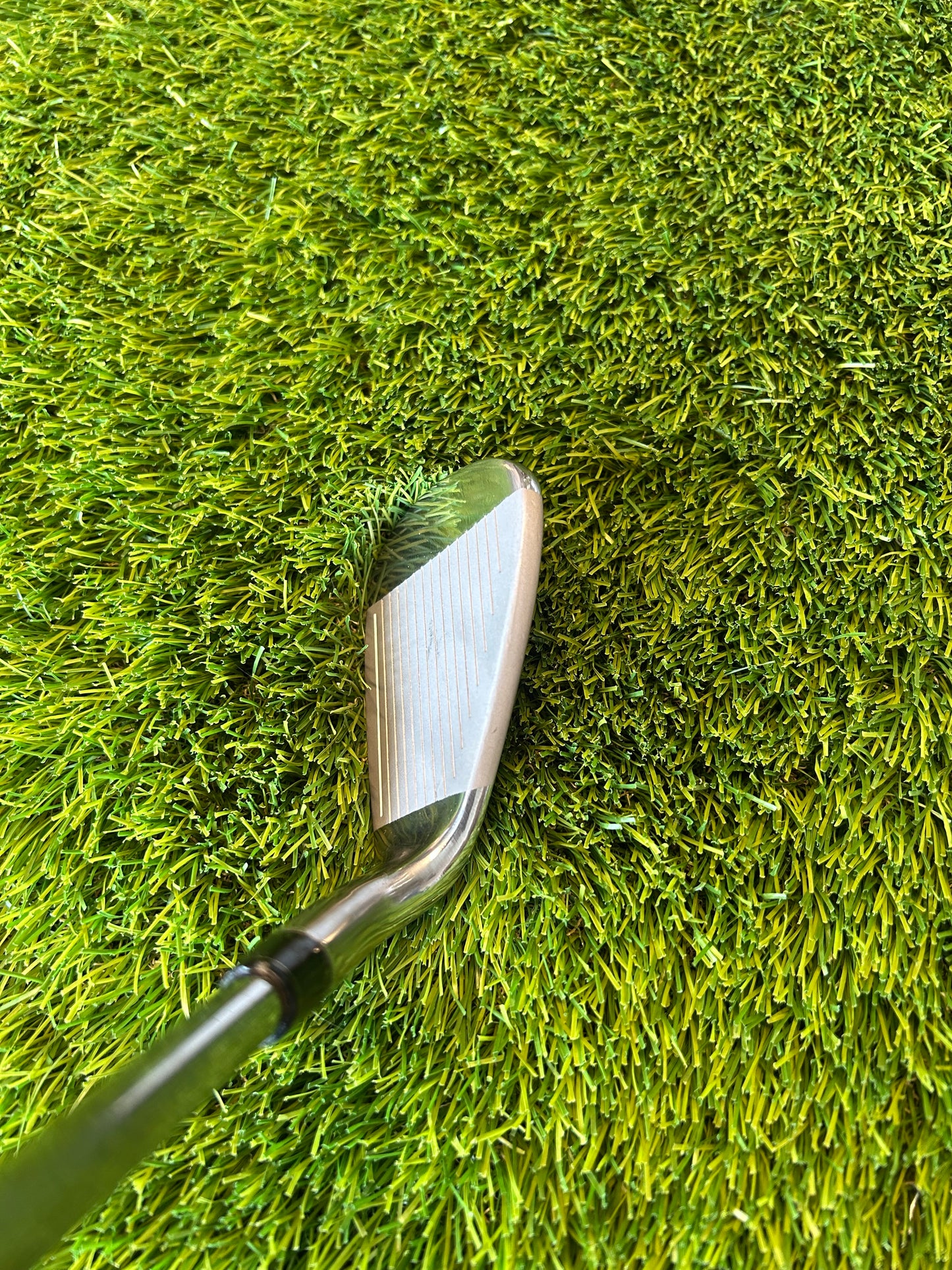 TaylorMade M4 Attacking Wedge Max KBS S|85 (stiff flex) steel shaft - RH