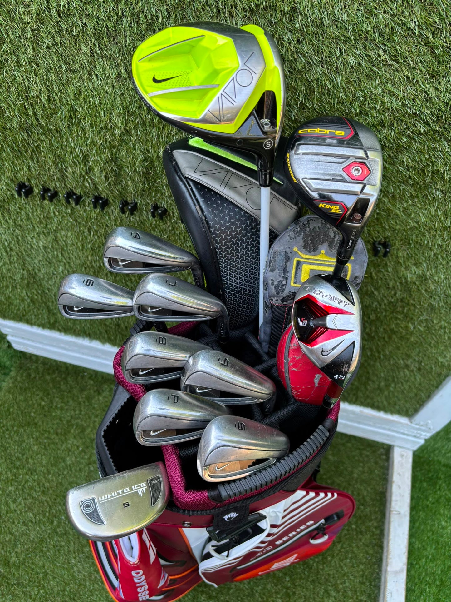 Nike Slingshot 4D Irons, Nike Driver, Cobra 4 Wood, Nike VR_S Hybrid, Odyssey Putter, New Lynx Waterproof Cart Bag