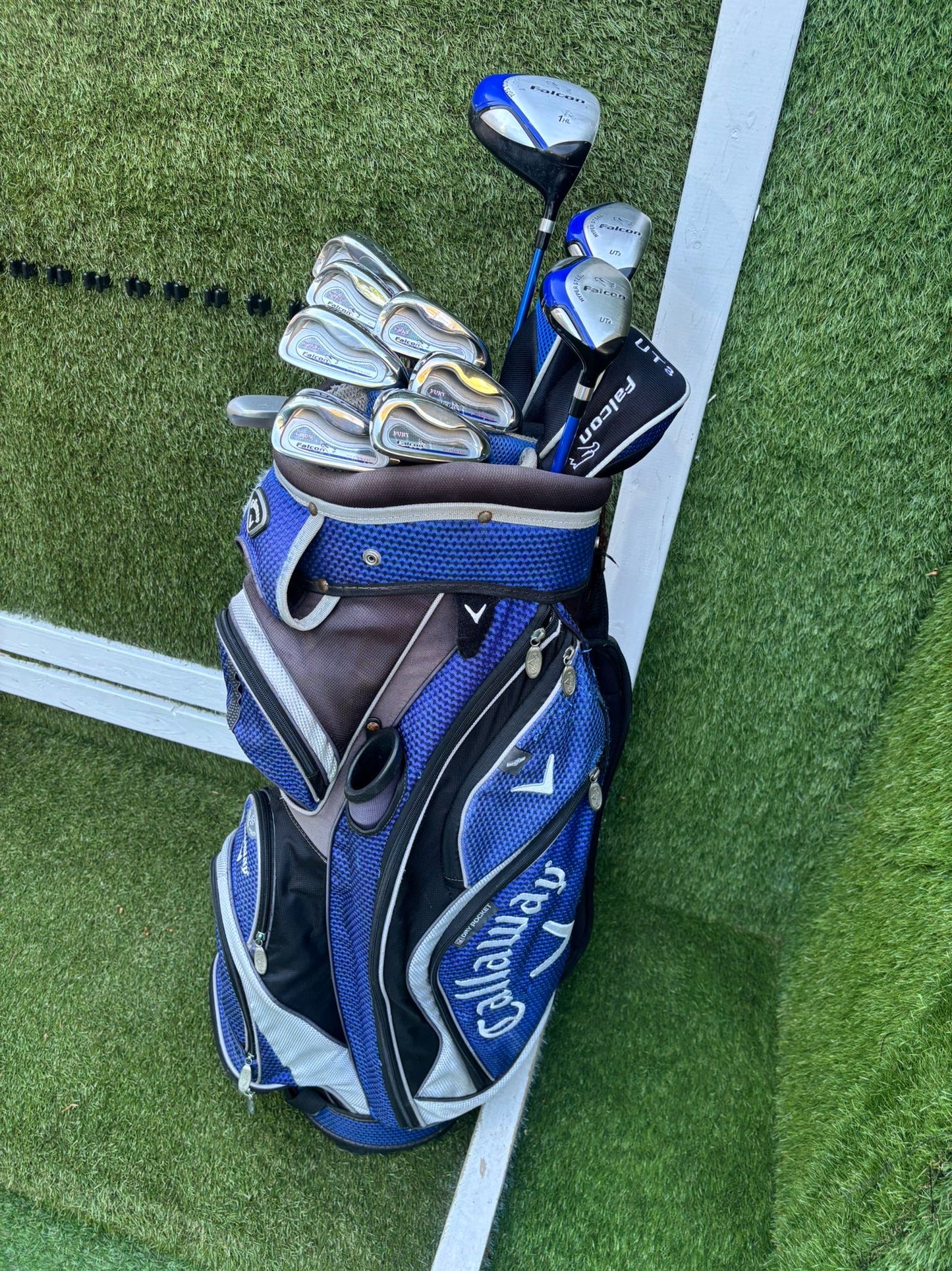 Ladies Falcon Graphite Golf Club Set with Cart Bag