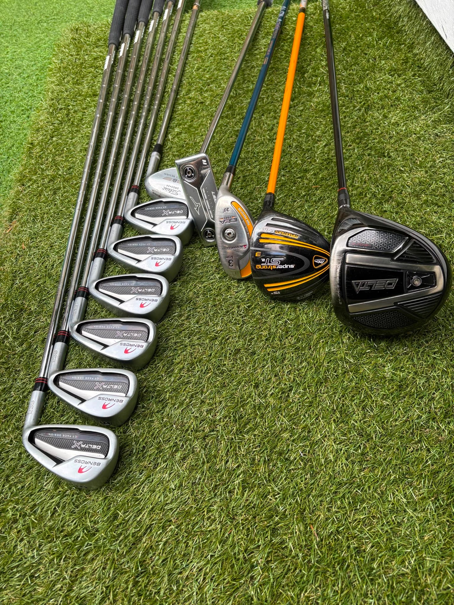 Benross Delta X Irons, Delta Driver, Adams Idea Pro Hybrid, Mizuno M-Craft IV, Vokey SM6 & Greg Norman Cart Bag