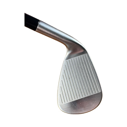 Taylormade P790 Pitching Wedge  1/2 Inch Longer Reg Flex R/H Free P&P