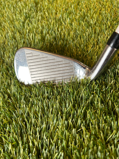 Callaway X Hot 4 Iron - X Hot Regular Flex Graphite Shaft - Right Handed