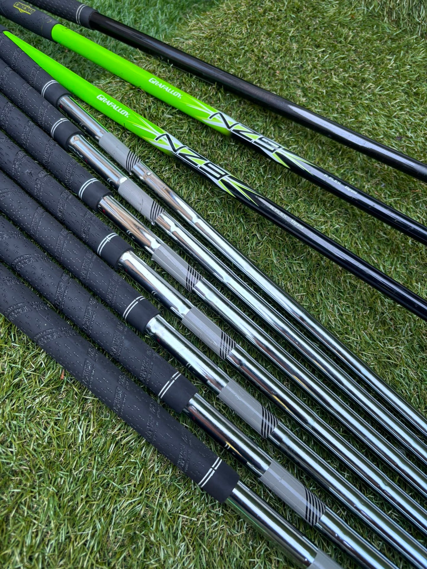 Masters GX1 Irons, Trilogy Ti-Matrix Driver, Dunlop NZ9 Fairway Woods, Wilson Infinite Buckingham Putter & PowaKaddy Cart Bag