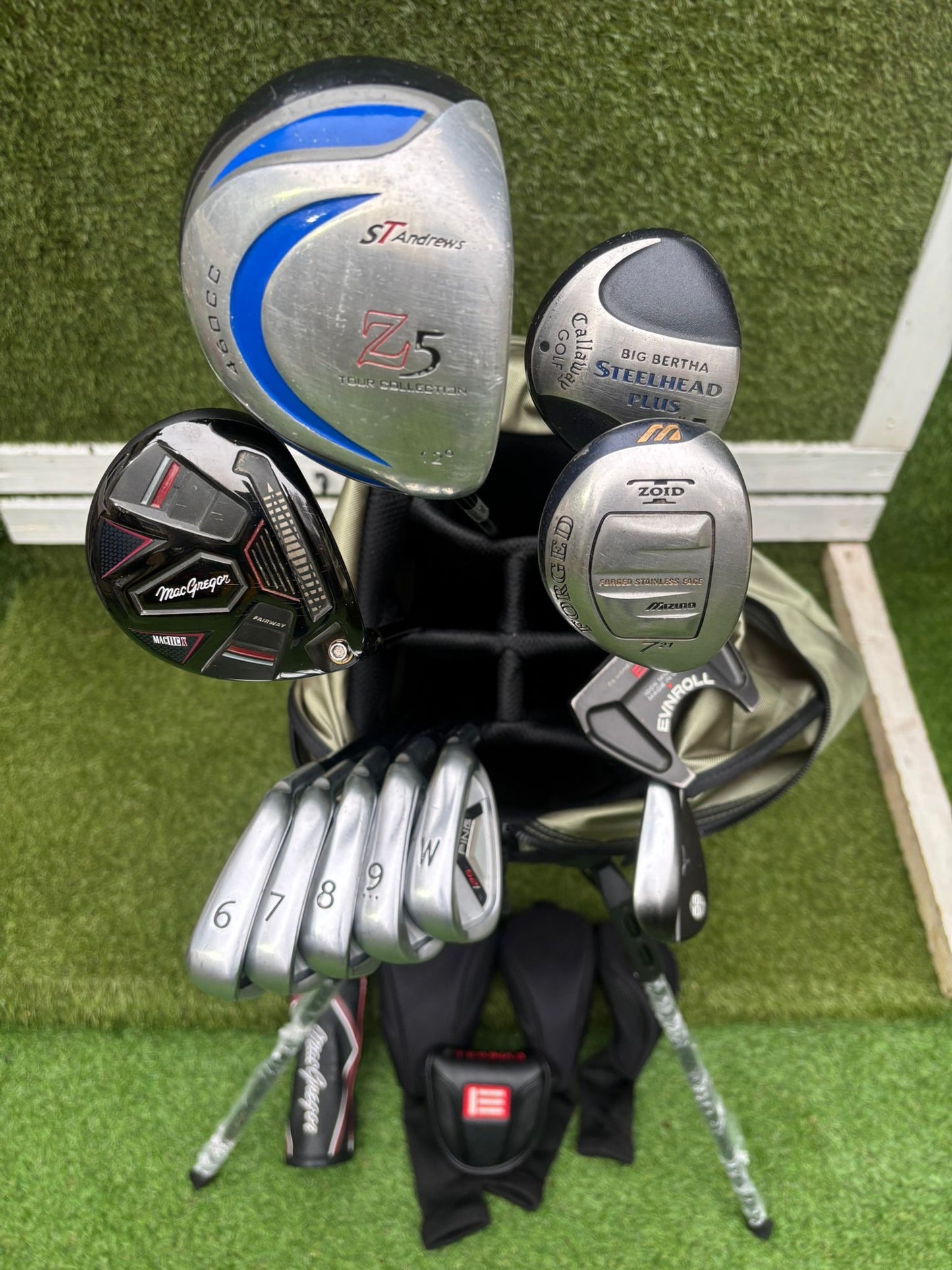 Ping i25 Irons, EVNROLL ER5 Putter, Mizuno S18 56°, Mizuno Zoid Hybrid, Mixed Woods & J.Lindeberg Stand Bag – 11 Clubs