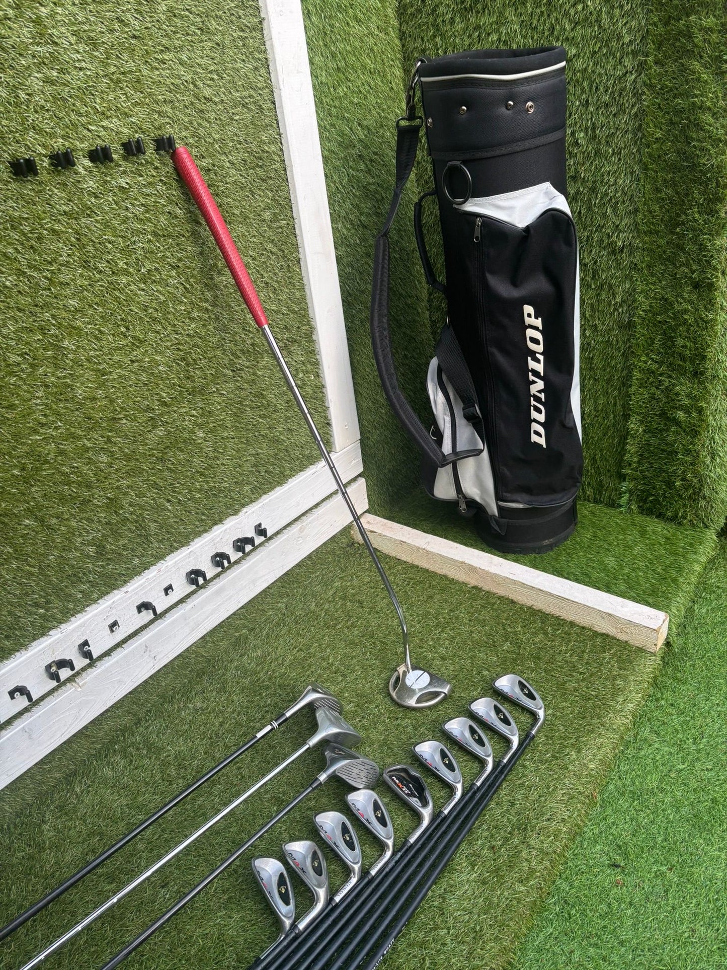 Dunlop MAX Stainless Full Starter Golf Set – 13 Clubs + Bag £94.00 Delivered