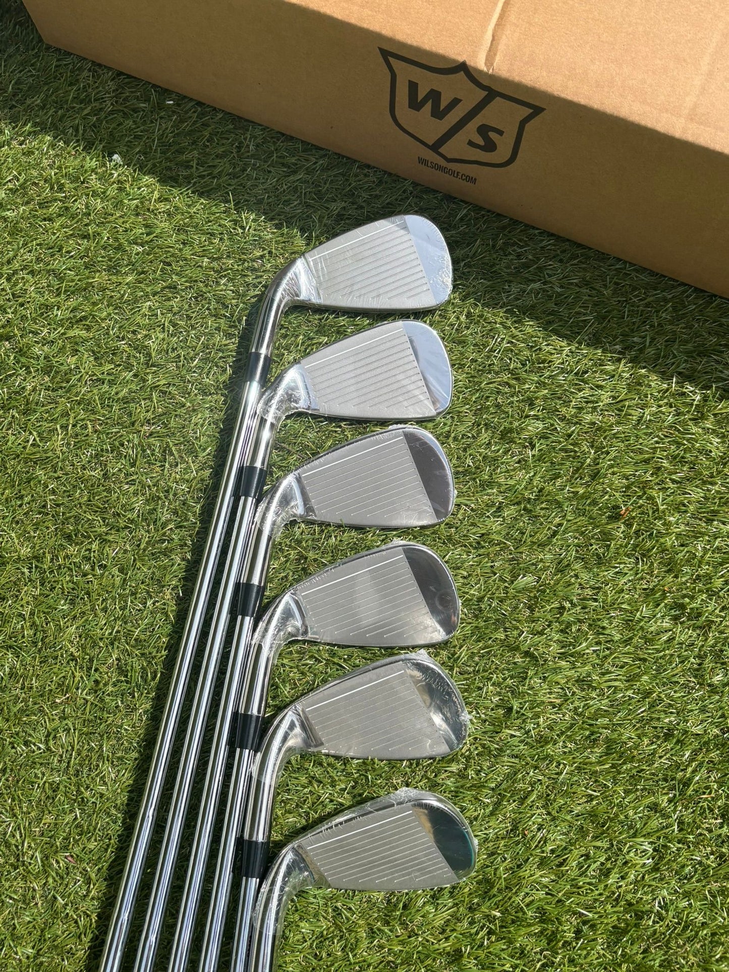 Wilson Staff D7 XS Irons 5-PW – Brand New, Factory Wrapped & Boxed