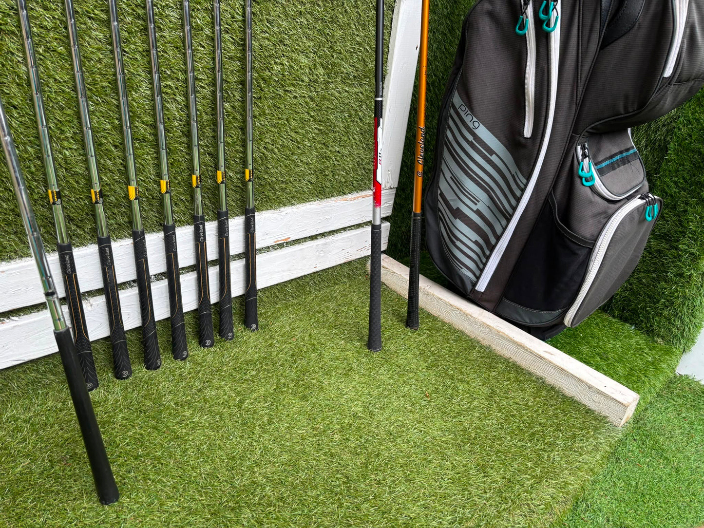 Cleveland CG7 Tour Irons, TaylorMade R9 Hybrid, Cleveland Launcher Driver & Ping Bag