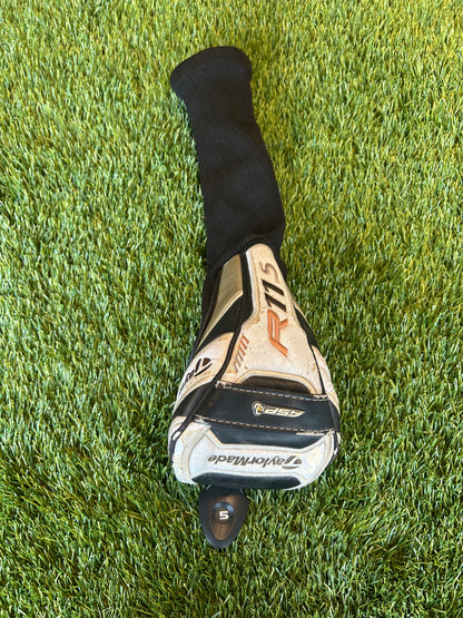 Taylormade R11s 5 Wood 19 degree Graphite Shaft Regular Flex Recently Standard Grips - LH Head cover included