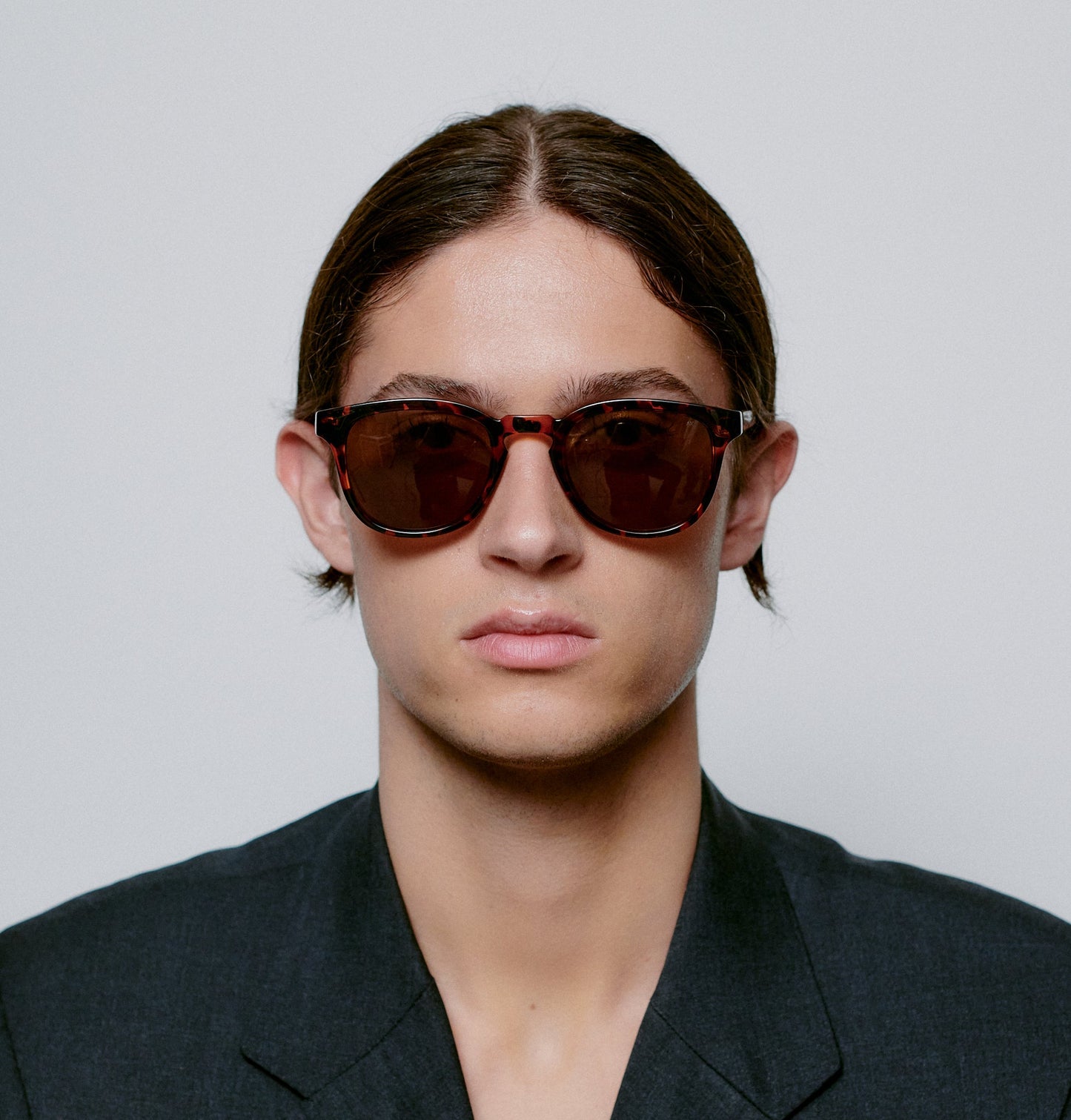 AKJAERBEDE Bate Demi Tortoise Square Sunglasses UV400