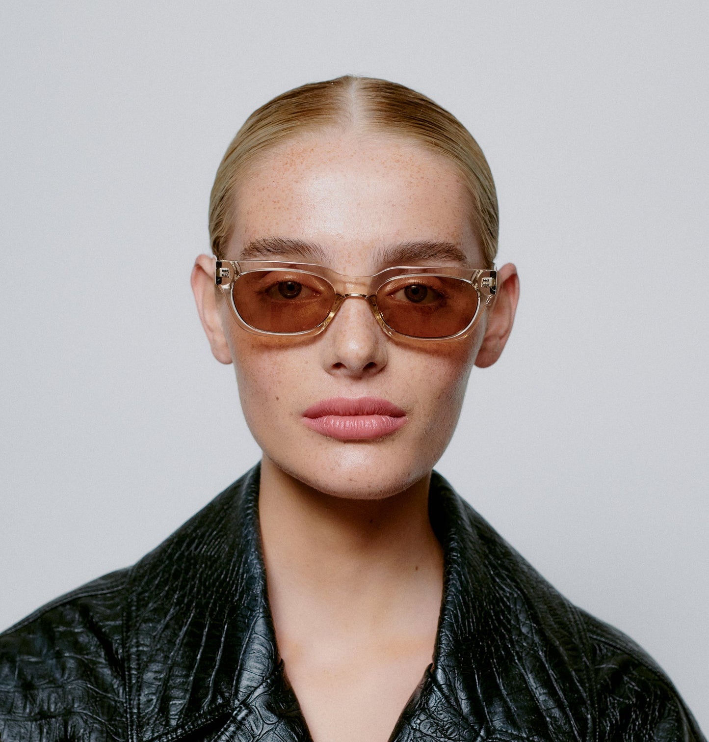 A.KJÆRBEDE BROR Sunglasses l Champagne