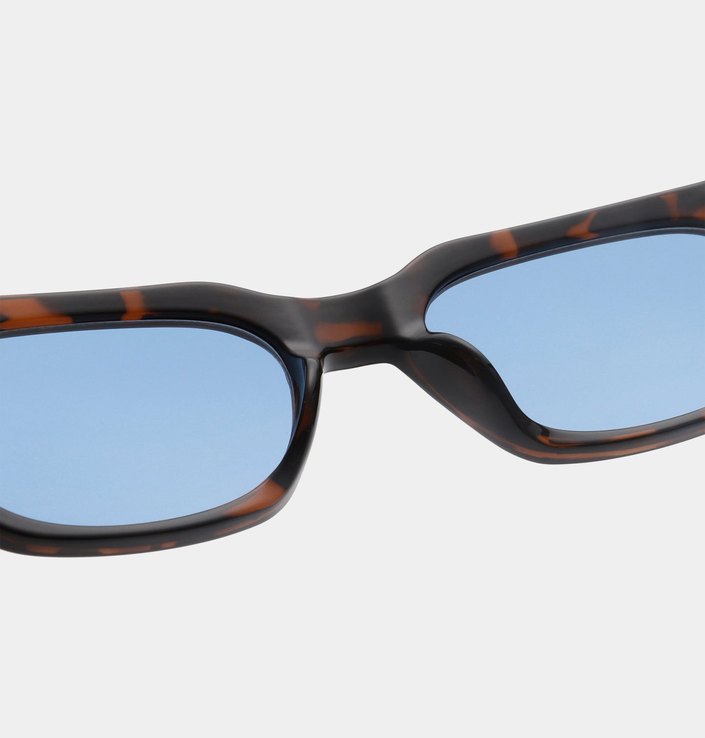 A.KJÆRBEDE BROR Sunglasses l Demi Tortoise, Blue Lens