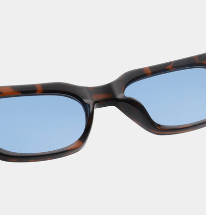 A.KJÆRBEDE BROR Sunglasses l Demi Tortoise, Blue Lens