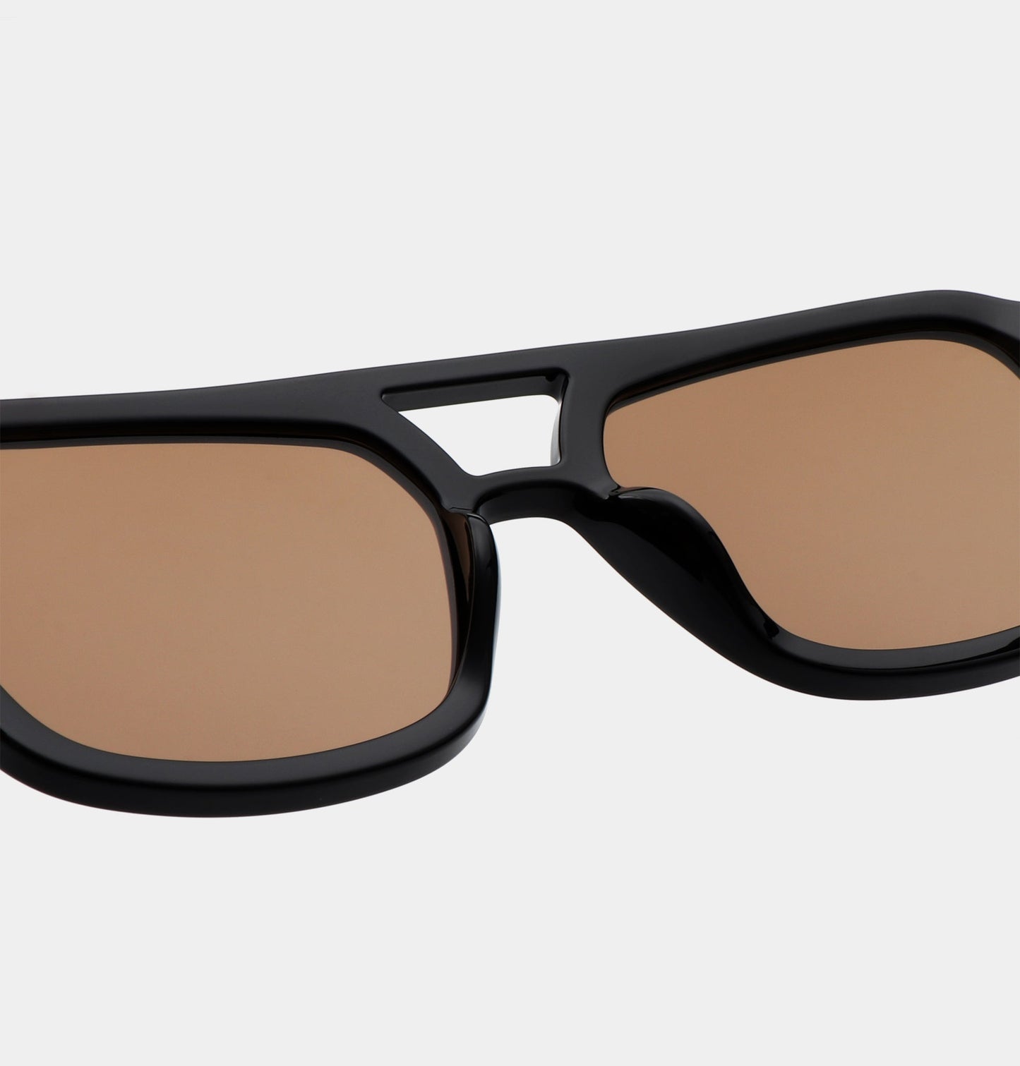A.KJÆRBEDE KAYA Sunglasses l Black