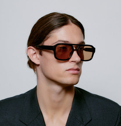 A.KJÆRBEDE KAYA Sunglasses l Black