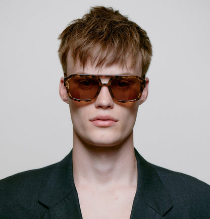 A.KJÆRBEDE KAYA Sunglasses l Tortoise Coquina
