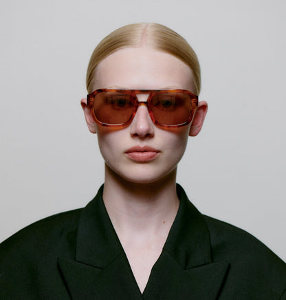 A.KJÆRBEDE KAYA Sunglasses l Havana Tortoise
