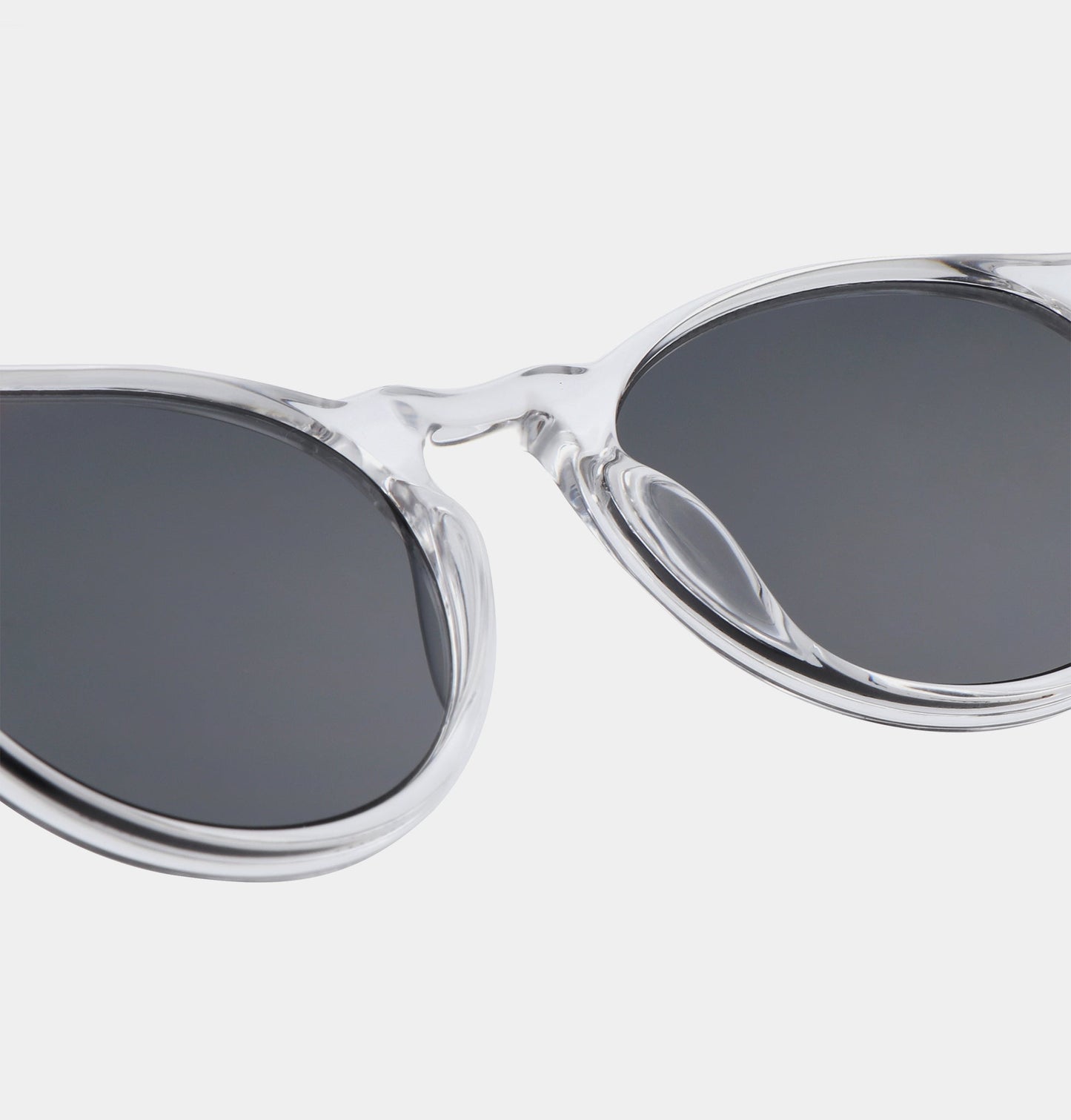 A.KJÆRBEDE (AKJAERBEDE) Marvin Sunglasses | Crystal Round Frame