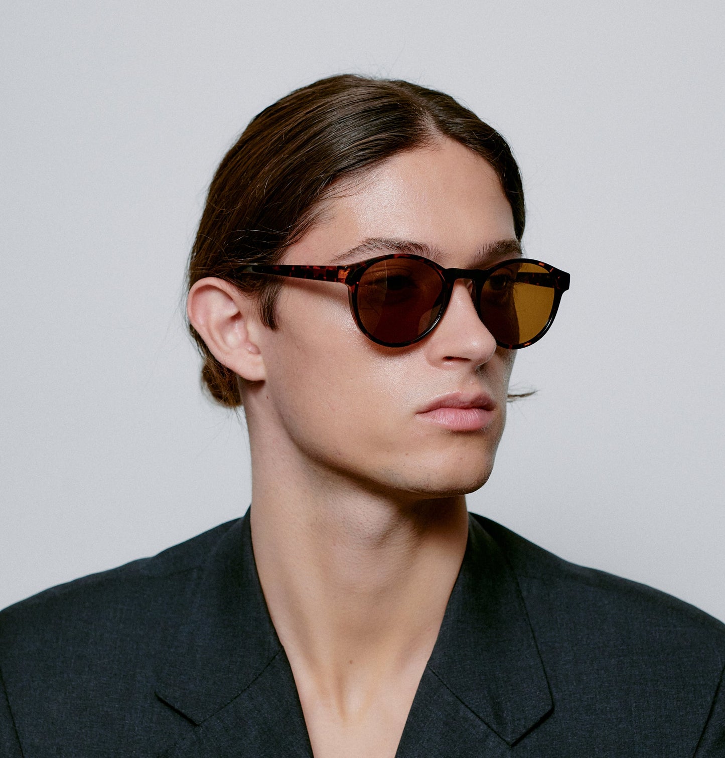 Demi Tortoise Round Unisex UV400 Sunglasses | A.KJÆRBEDE Marvin