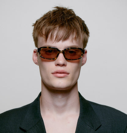 A.KJÆRBEDE WILL Sunglasses l Black Yellow Tortoise Slim Frame