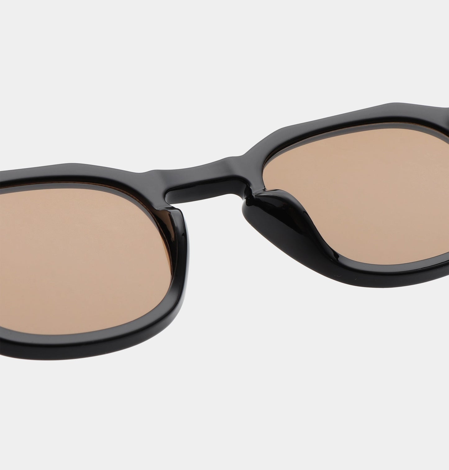 A.KJÆRBEDE (AKJAERBEDE) Zan Sunglasses | Black Frame, Brown Lens